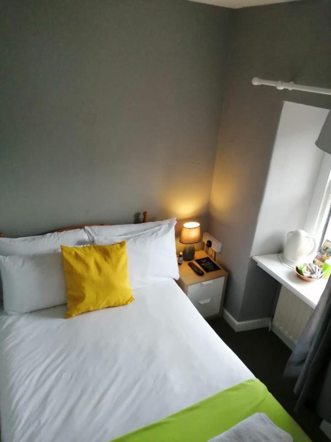 An File Economy Rooms Westport Zewnętrze zdjęcie